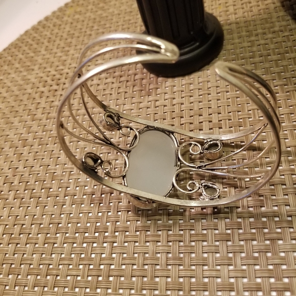 MARVELOUS BRACELET NWOT - Picture 11 of 12